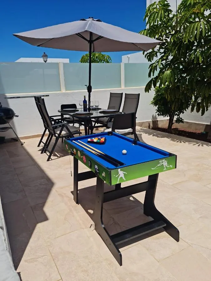 Villa Pousadoiro Playa Blanca