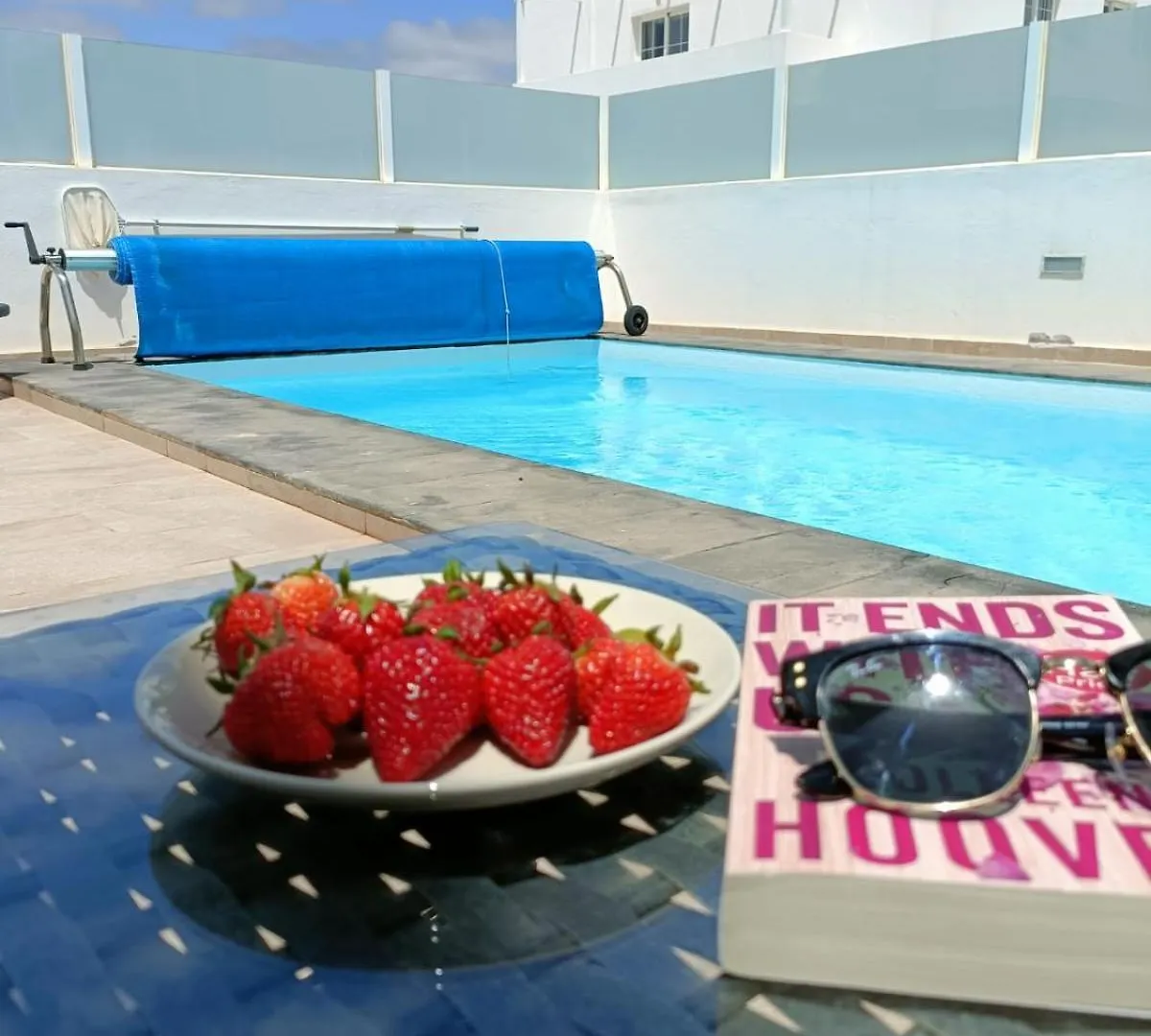 Villa Pousadoiro Playa Blanca  0*, Playa Blanca (Lanzarote)