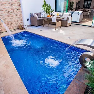 Holiday home Casa Evelyn Piscina Climatizada, Playa Blanca (Lanzarote)